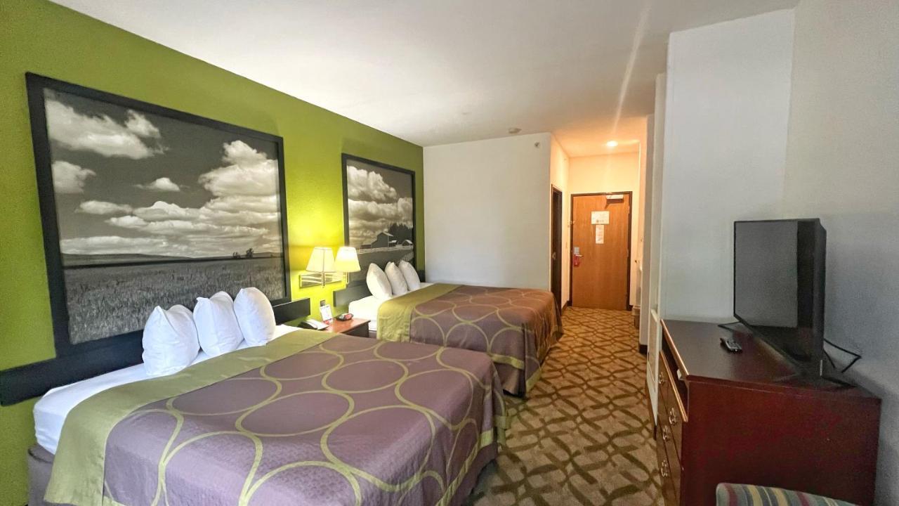 Super 8 By Wyndham De Soto Hotel Ngoại thất bức ảnh