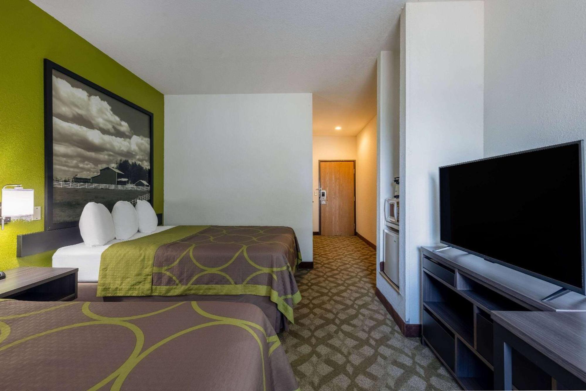 Super 8 By Wyndham De Soto Hotel Ngoại thất bức ảnh