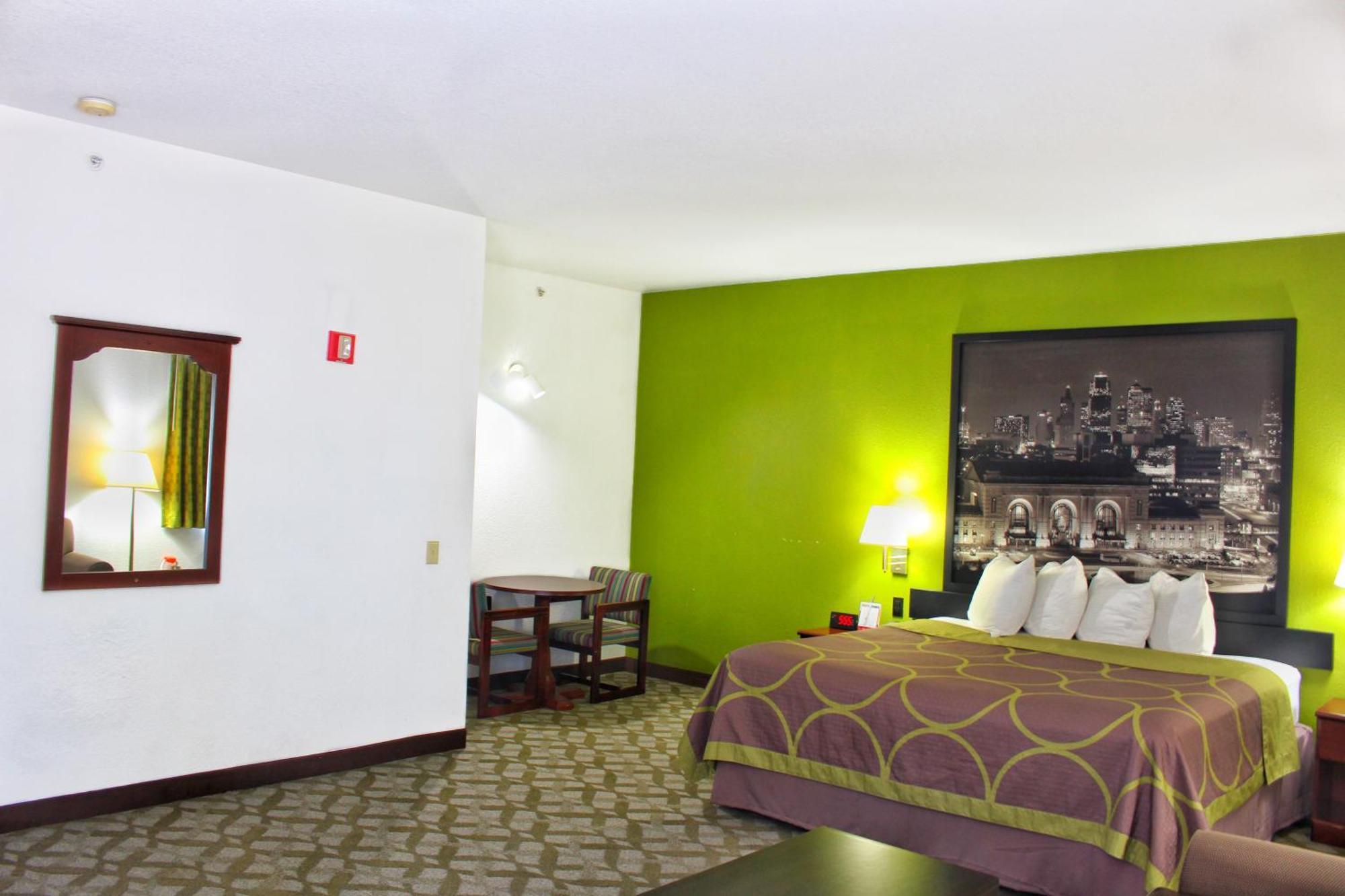 Super 8 By Wyndham De Soto Hotel Phòng bức ảnh